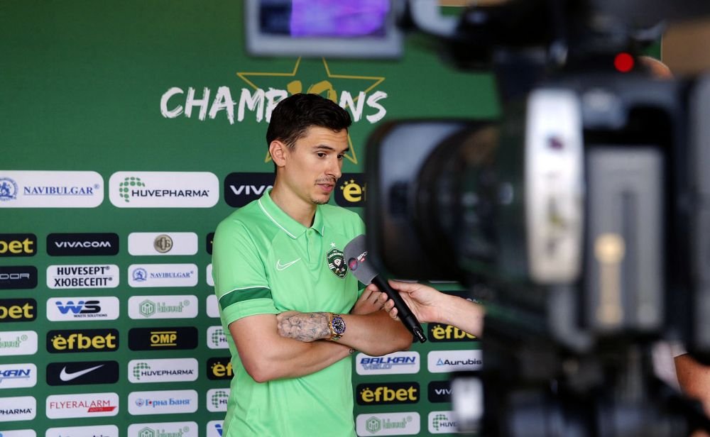 Dorin Rotariu a fost prezentat oficial la Ludogorets! Primele imagini cu fotbalistul roman la noul sau club. Ce numar va purta_4