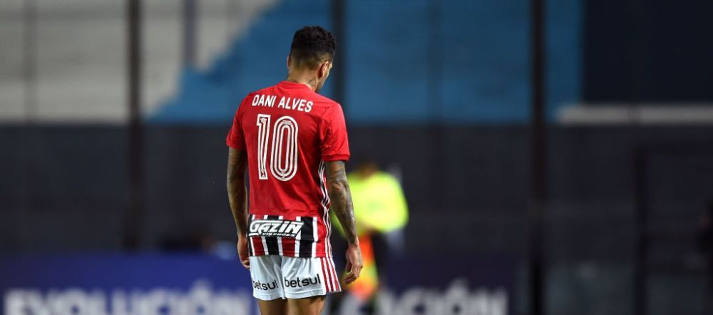 Dani Alves, convocat la nationala olimpica a Braziliei, la 38 de ani! Neymar, odihnit! Jucatori de la Arsenal, Lyon sau Ajax pentru formatia carioca