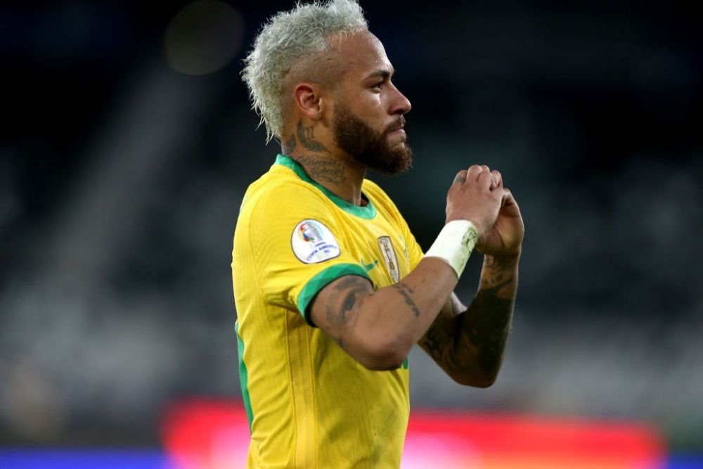 Cat de frumoasa este noua iubita a brazilianului Neymar. Fotbalistul i-a dedicat golul din meciul cu Venezuela_5