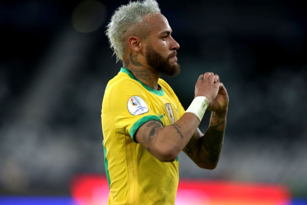 Cat de frumoasa este noua iubita a brazilianului Neymar. Fotbalistul i-a dedicat golul din meciul cu Venezuela_5