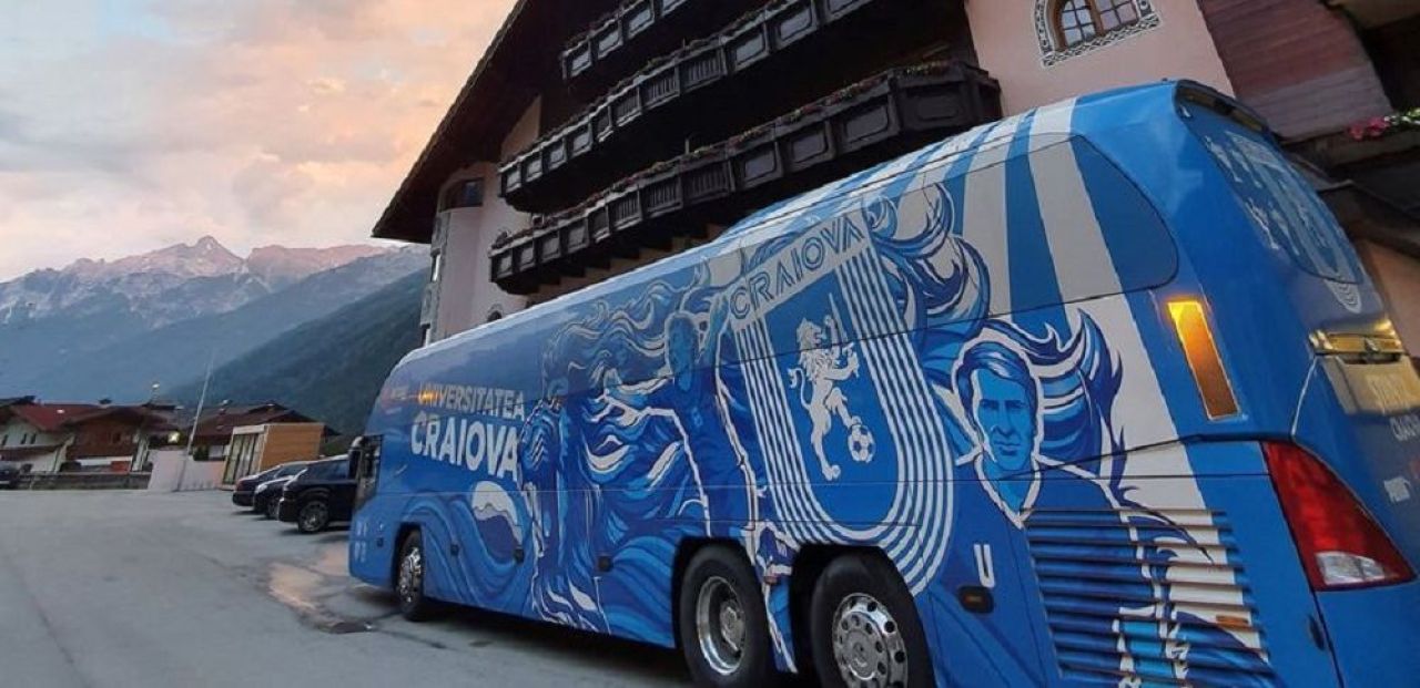 CSU Craiova a plecat in Austria cu un avion personalizat! Jucatorii lui Ouzounidis vor sta intr-un hotel renumit_1