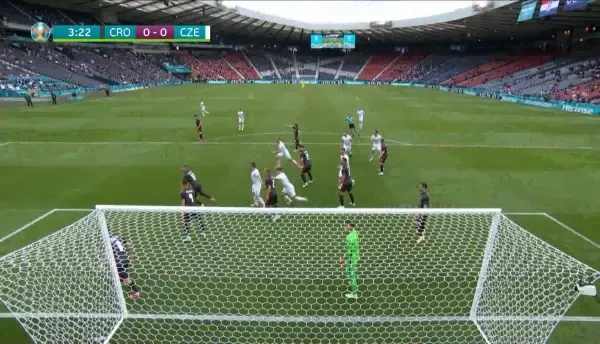 Ocazie pentru Cehia! Soucek trimite putin peste poarta