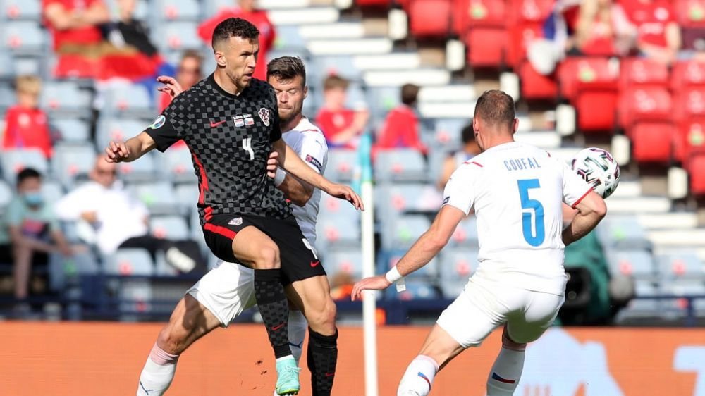 Perisic si-a salvat nationala de la inca o infrangere! Schick a inscris din penalty! Aici ai tot ce s-a intamplat in Croatia 1-1 Cehia_9