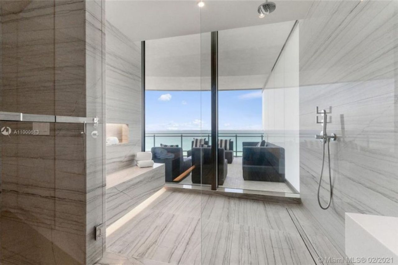 Novak Djokovic a dat lovitura in Miami! Cat profit a facut dupa vanzarea bijuteriei imobiliare pe care o cumparase in 2019_10