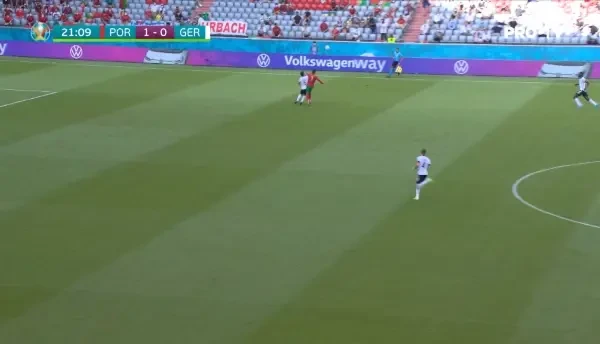 "Cristiano pare un prost!" Ronaldo, facut praf de un fost international german dupa ce l-a umilit pe Rudiger in meci