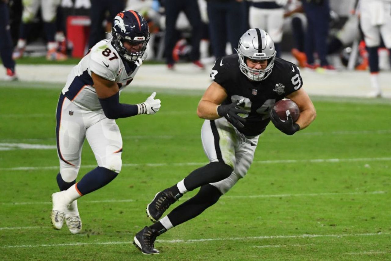 Carl Nassib, primul jucator activ de fotbal american care recunoaste ca este gay_2