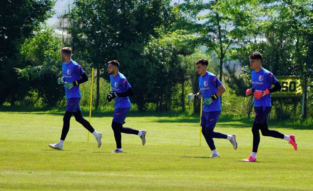 Gica Hagi a condus primul antrenament al Farului Constanta! 28 de fotbalisti, sub comanda 