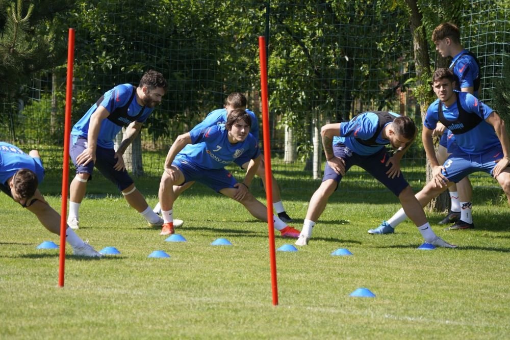Gica Hagi a condus primul antrenament al Farului Constanta! 28 de fotbalisti, sub comanda 