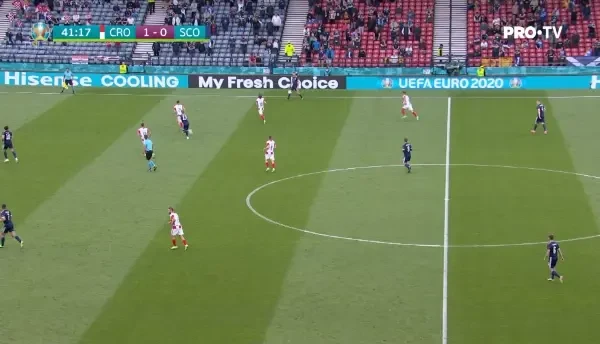 GOOOOL SCOTIA! McGregor egaleaza cu un sut de la distanta, triimis pe jos, in dreapta portarului