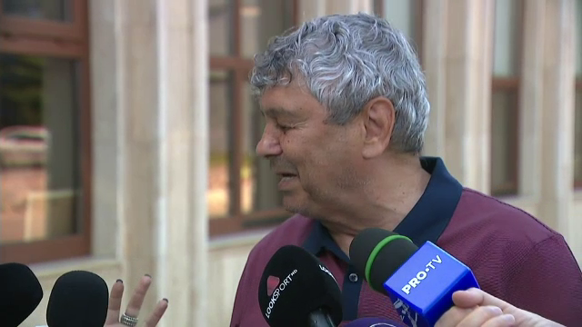 Stau unii pe acasa, n-au ce face si comenteaza ce declaratii dau eu... Lucescu, nervos dupa ce Iordanescu s-a luat de el: Spune cea mai mare prostie