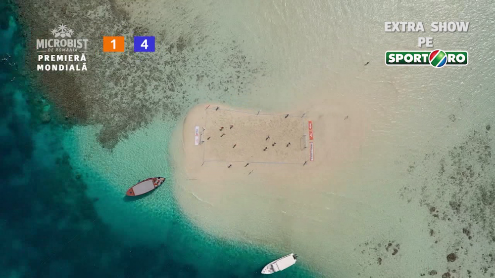 Premiera mondiala! Romanii au jucat fotbal pe un banc de nisip, in mijlocul oceanului. Imaginile incredibile care au cucerit internetul_14