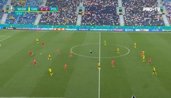 GOOOOOOL Suedia! Claesson marcheaza golul vitoriei pentru Suedia. Nordicii incheie pe primul loc in Grupa E