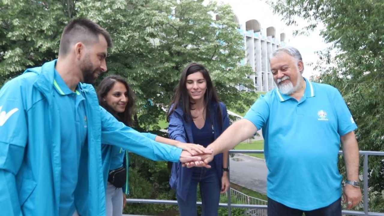 Cel mai experimentat voluntar roman pentru Euro 2020 are 57 de ani! Cu ce se ocupa la Arena Nationala si care sunt meseriile lui de baza_1