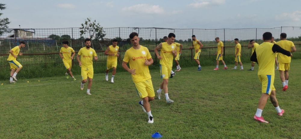 Un nou scandal a la FCSB loveste fotbalul romanesc! Ce echipa de traditie are probleme cu marca si palmaresul
