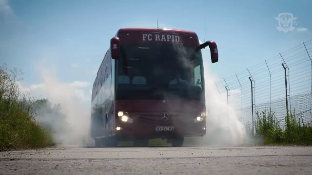 98 de ani de la infiintarea Rapidului! Giulestenii au primit cadou un autocar-locomotiva :)_4