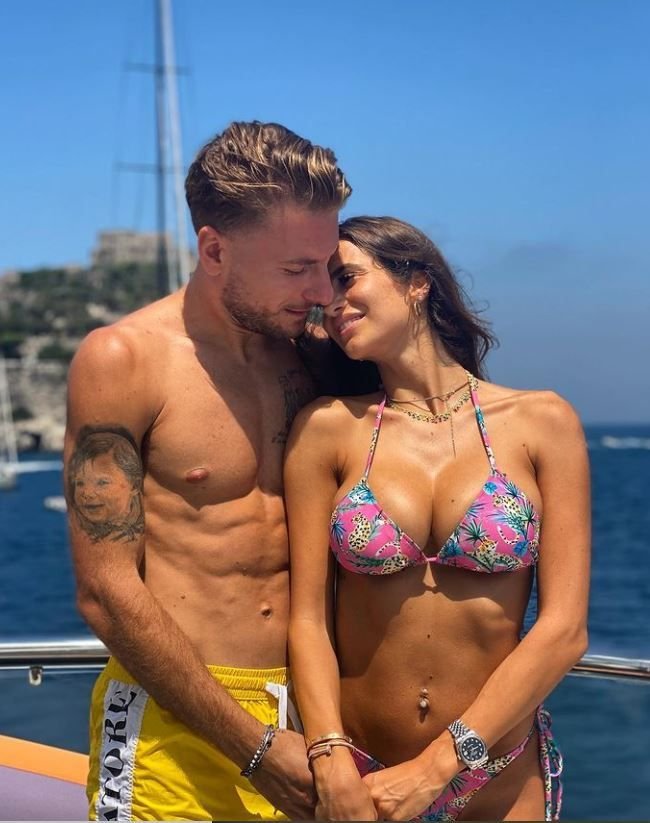 Ce familie superba are Ciro Immobile, atacantul Italiei! Sotia Jessica i-a daruit trei mostenitori_2
