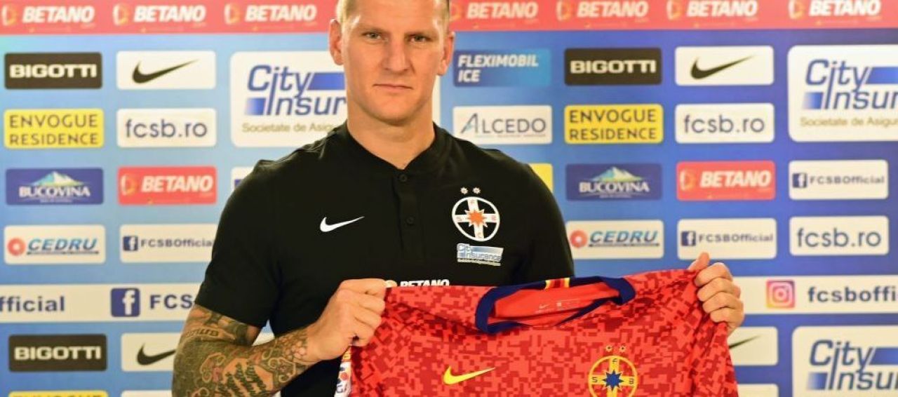 FCSB l-a prezentat oficial pe Ondrasek dupa ce varful de 32 de ani a trecut vizita medicala. Va purta numarul 13_4