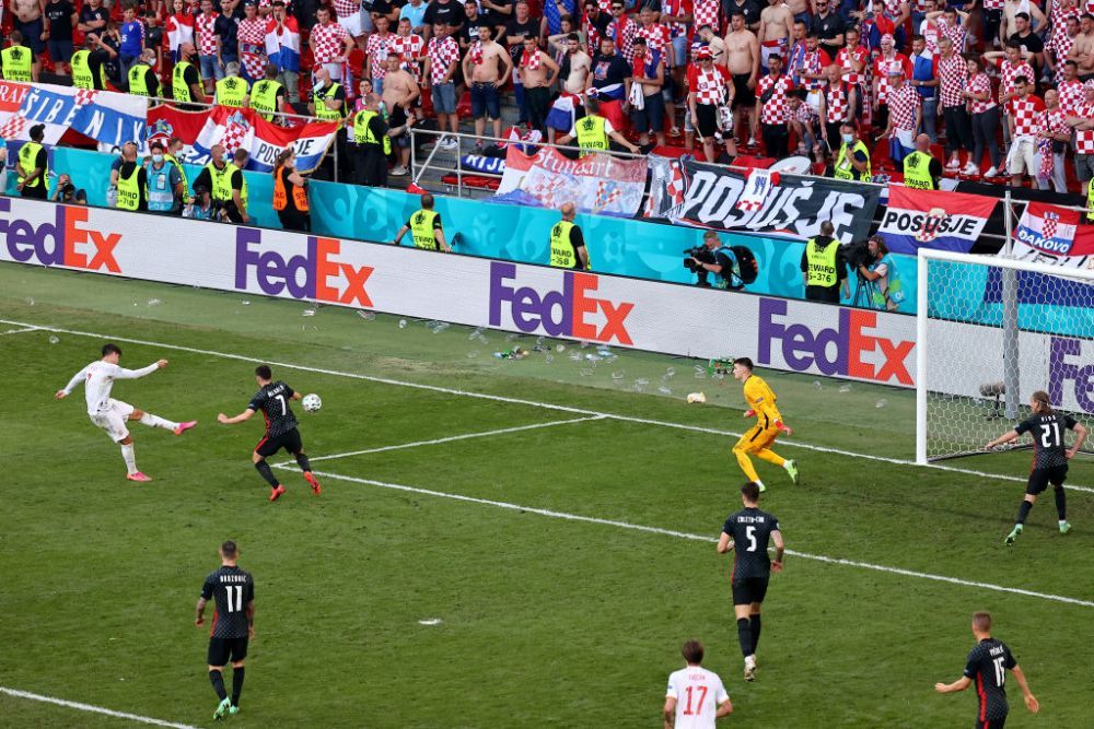 Spectacolul a fost la el acasa in cele doua optimi ale Campionatului European! Cele mai spectaculoase imagini din dramatismul trait_11