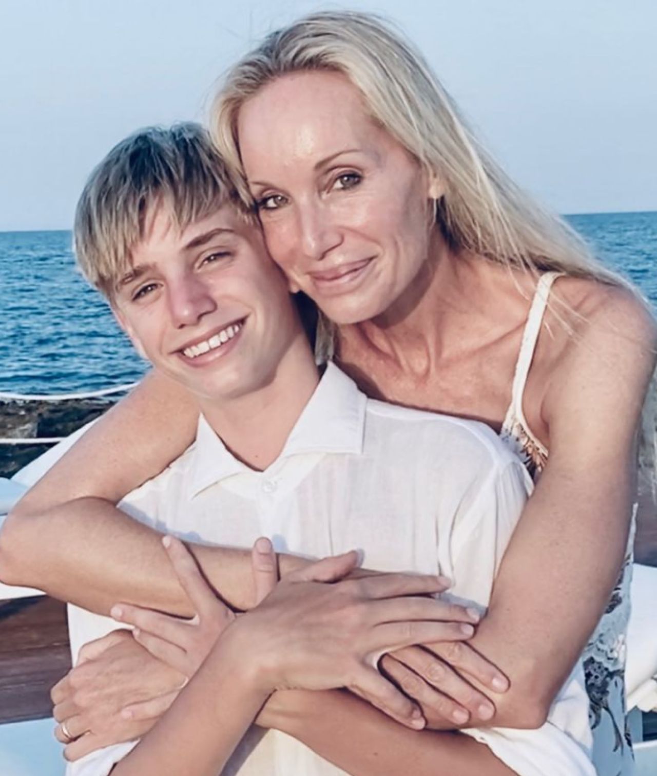 Andriy Shevchenko are o familie superba. E casatorit cu un model si au patru baieti impreuna: cat de bine arata sotia sa GALERIE FOTO _12