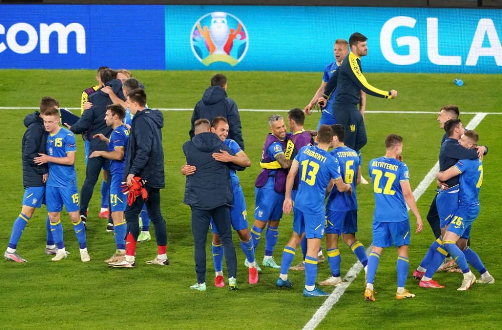 Imaginea din Parlamentul Ucrainei care a facut inconjurul lumii. Cum au aparut demnitarii inaintea meciului din sferturi de la EURO _4