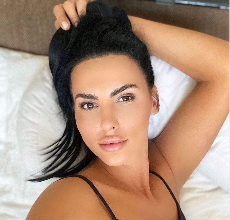 Lavinia Pîrva, extrem de sexy la antrenamente! Cum se menține în formă artista?_9