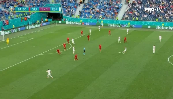 OCAZIE SPANIA! Jordi Alba ii paseaza perfect lui Gerard Moreno in fata portii, dar atacantul trimite pe langa!