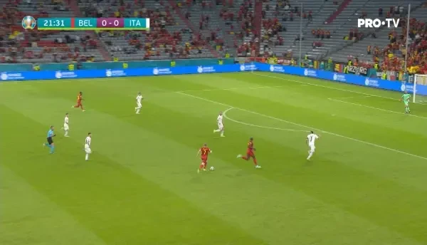 OCAZIE BELGIA! De Bruyne suteaza puternic, dar Donnarumma are o interventie buna si respinge in corner