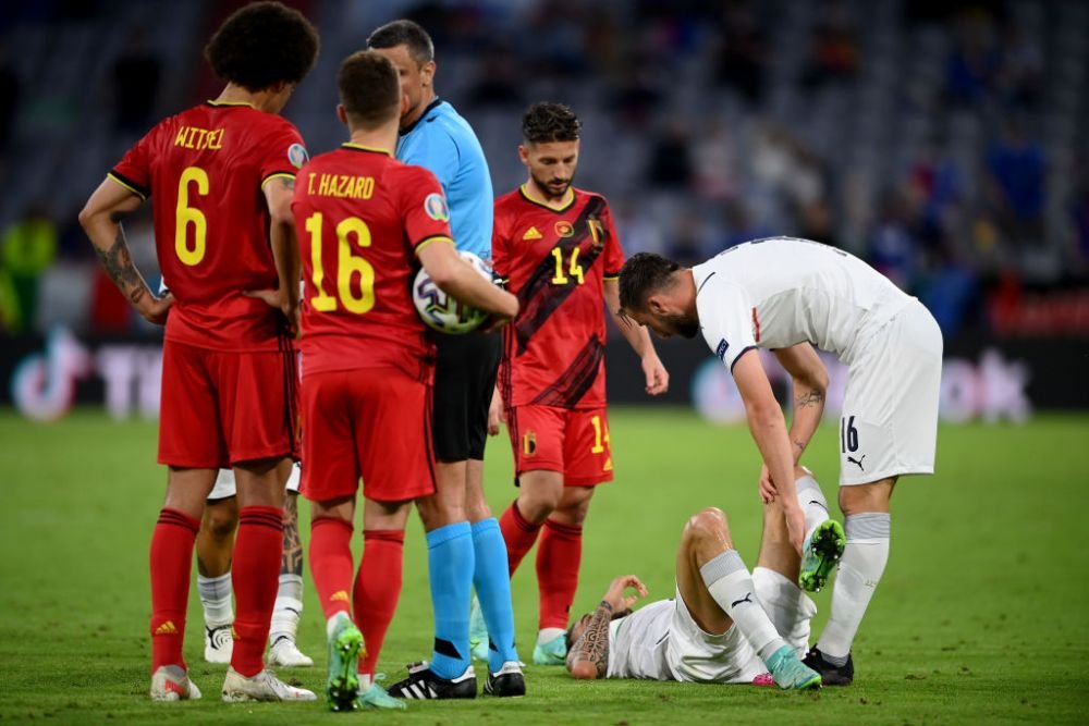 Turneu incheiat pentru Spinazzola! Fundasul lui AS Roma a parasit terenul in lacrimi_5