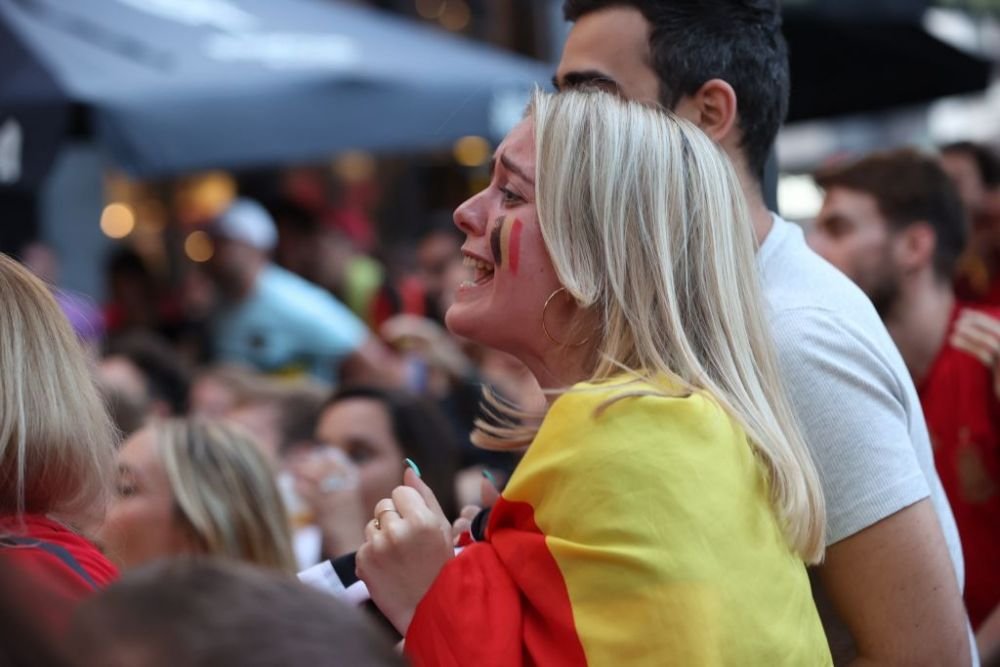 Spania, salvata de Simon la penalty-uri! Italia, victorie muncita cu Belgia. Imaginile zilei la Euro 2020