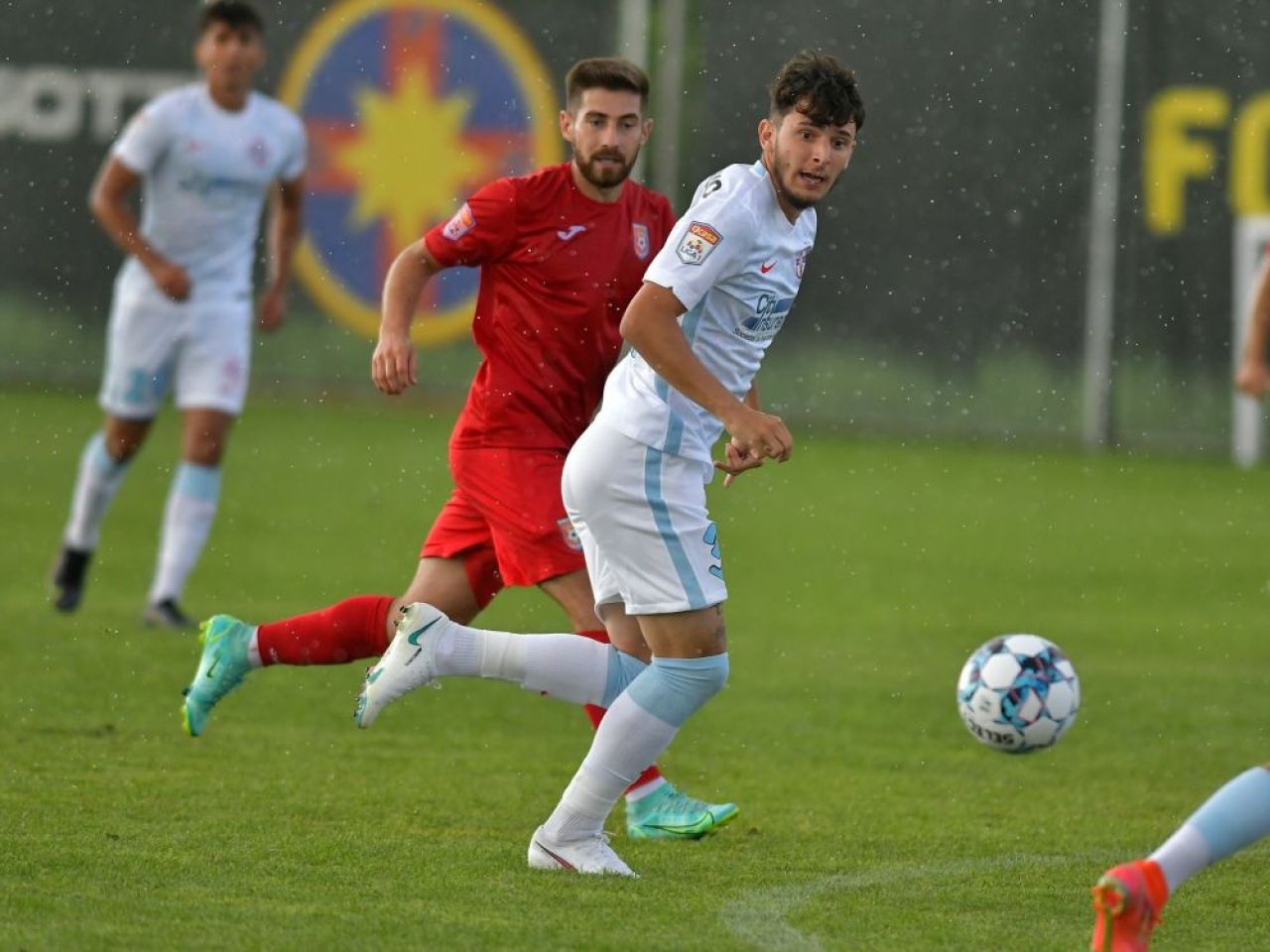 FCSB bate tot in amicale! Elevii lui Dinu Todoran s-au impus cu 3-1 in fata Chindiei Targoviste! Formula folosita de bucuresteni_11