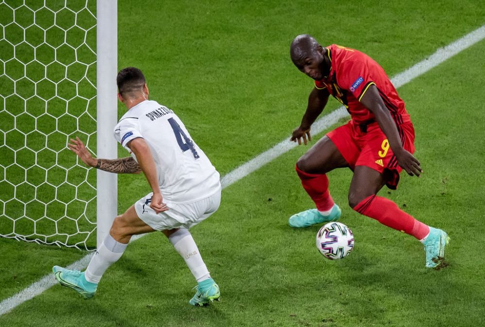 Spinazzola, primit ca un rege de coechipieri dupa accidentare! Spiritul de echipa al Italiei, principalul argument pentru castigarea Campionatului European_8