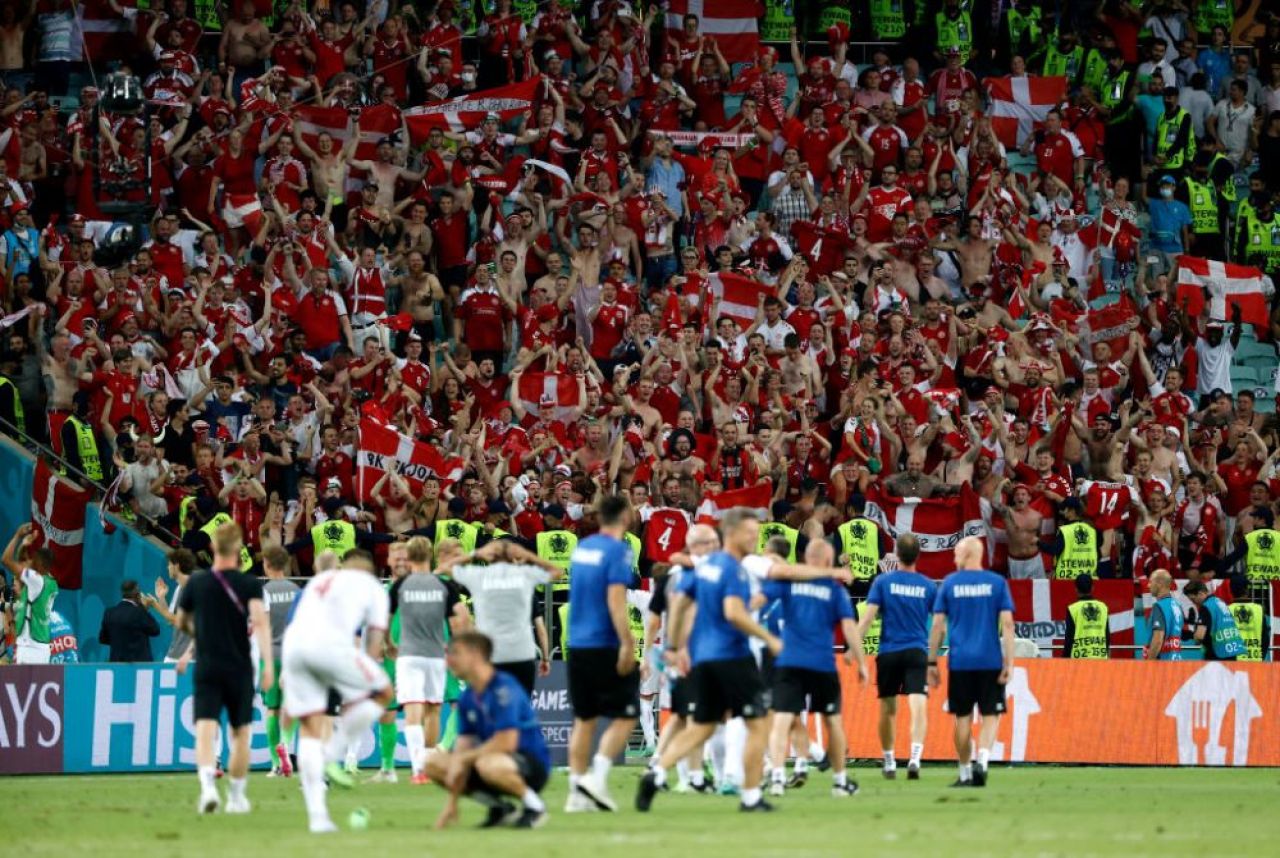 FOTO De la drama lui Eriksen la calificarea in semifinale. Bucuria danezilor in cele mai impresionante imagini de la Baku_1