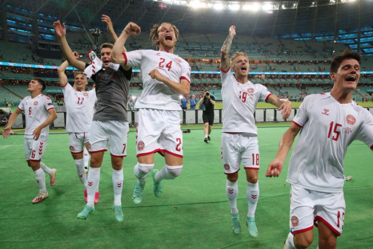 FOTO De la drama lui Eriksen la calificarea in semifinale. Bucuria danezilor in cele mai impresionante imagini de la Baku_5