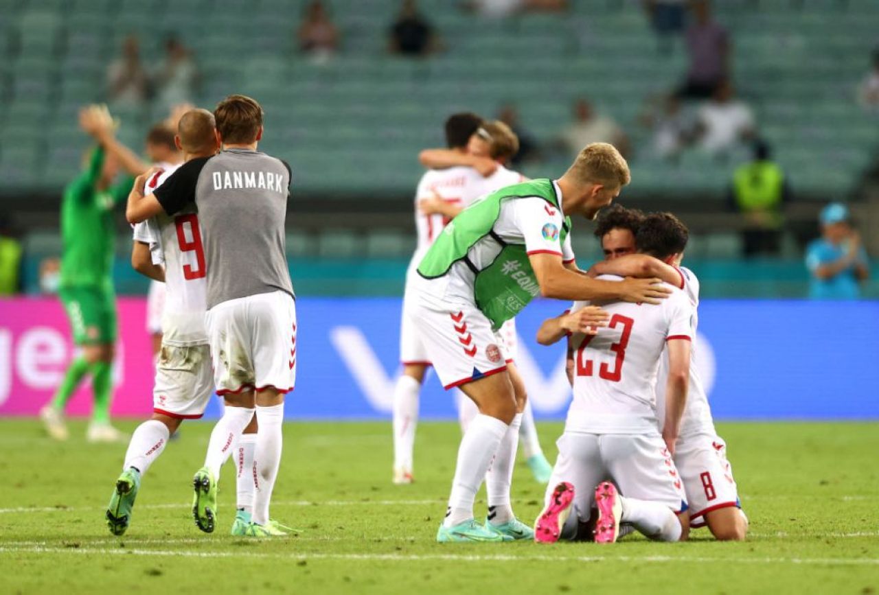 FOTO De la drama lui Eriksen la calificarea in semifinale. Bucuria danezilor in cele mai impresionante imagini de la Baku_8