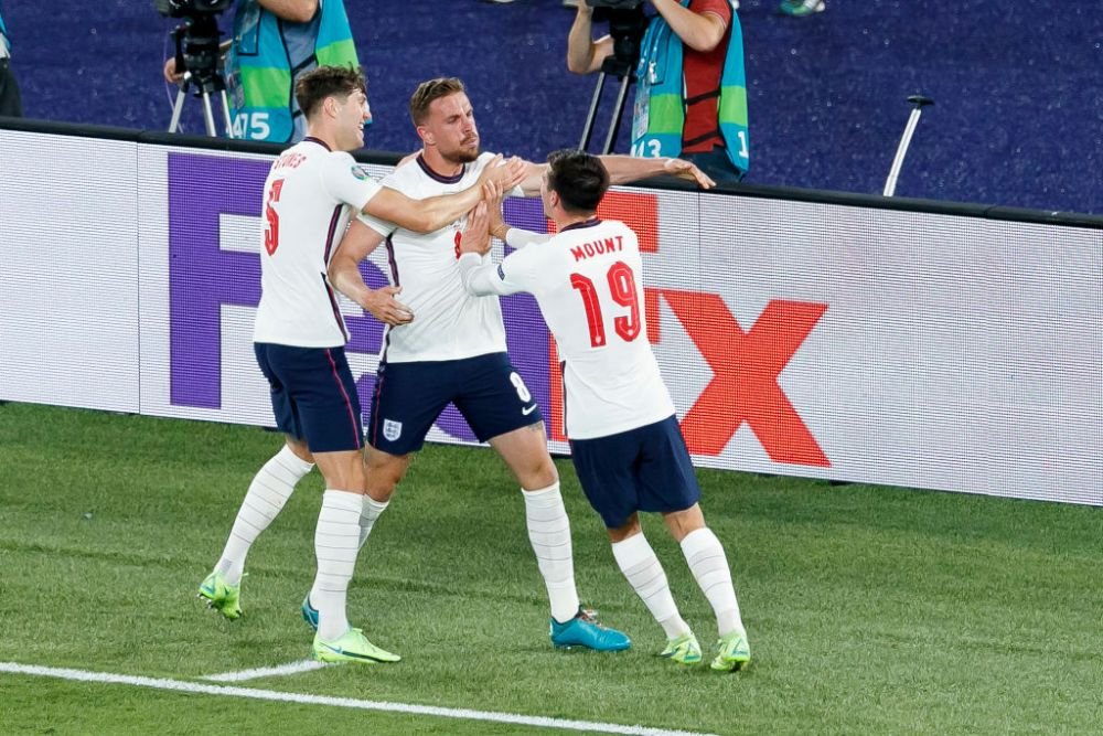 Au jucat cu 'cap' :)! Englezii detin recordul absolut la Euro dupa meciul cu Ucraina! Ce au reusit_5