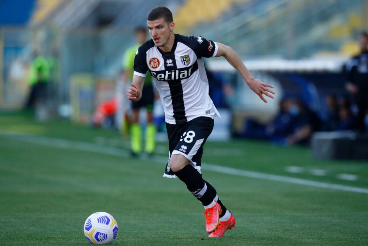 Sumele uriase pe care Parma le cere pentru Man si Mihaila. De la cate zeci de milioane de euro sunt dispusi sa negocieze transferul lor_5