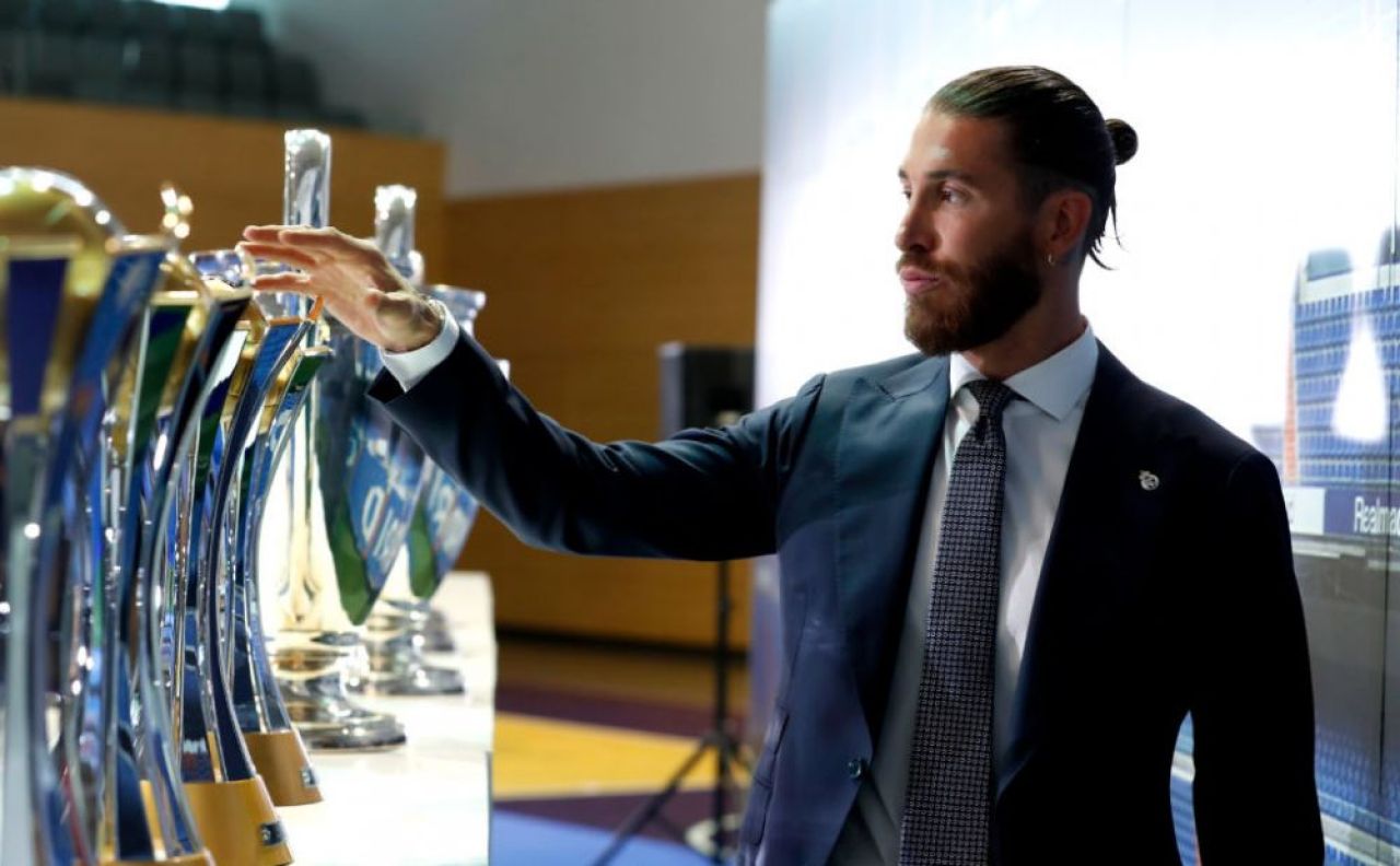 Sergio Ramos spune pas ofertei de la Manchester United! Ce l-a nemultumit pe fundas, care e aproape de a semna cu PSG_5
