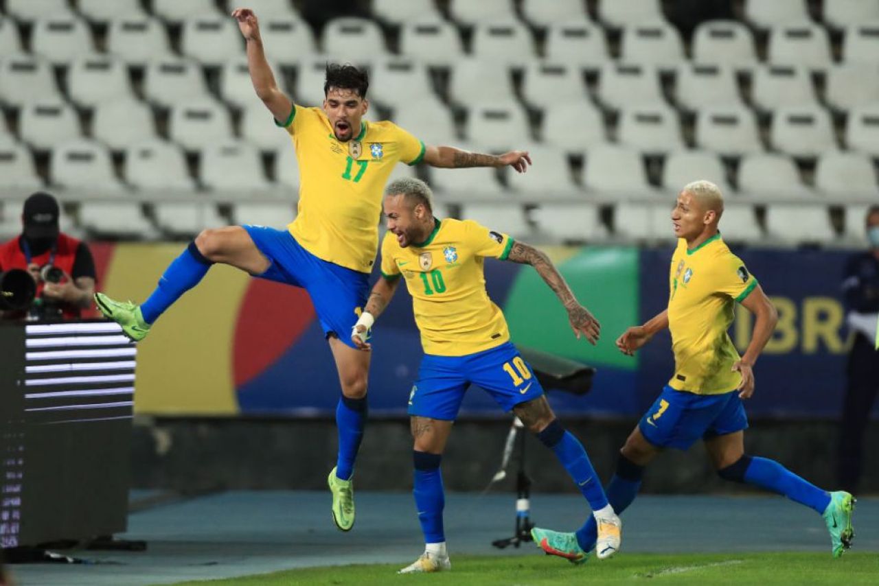 Neymar Jr. magic, Brazilia in finala Copa America. Faza spectaculoasa dupa care s-a marcat singurul gol al meciului cu Peru VIDEO _3