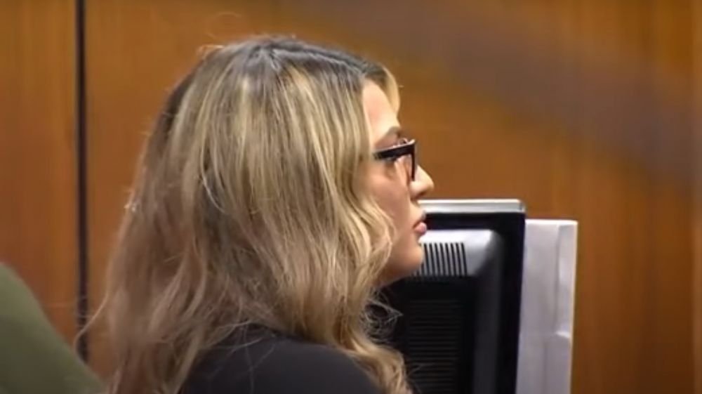 O femeie gardian a socat autoritatile! S-a iubit cu un puscarias in fata altor detinuti_3