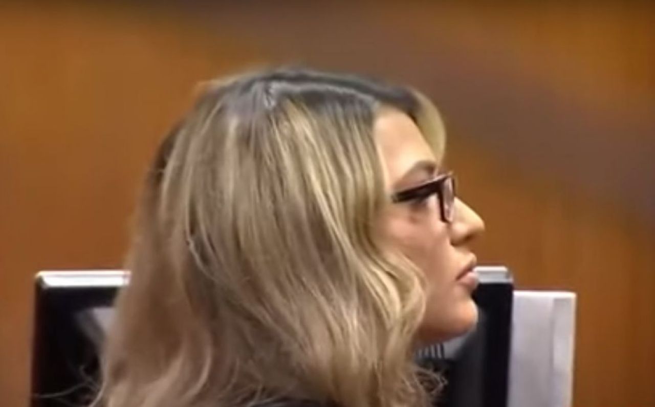 O femeie gardian a socat autoritatile! S-a iubit cu un puscarias in fata altor detinuti_5
