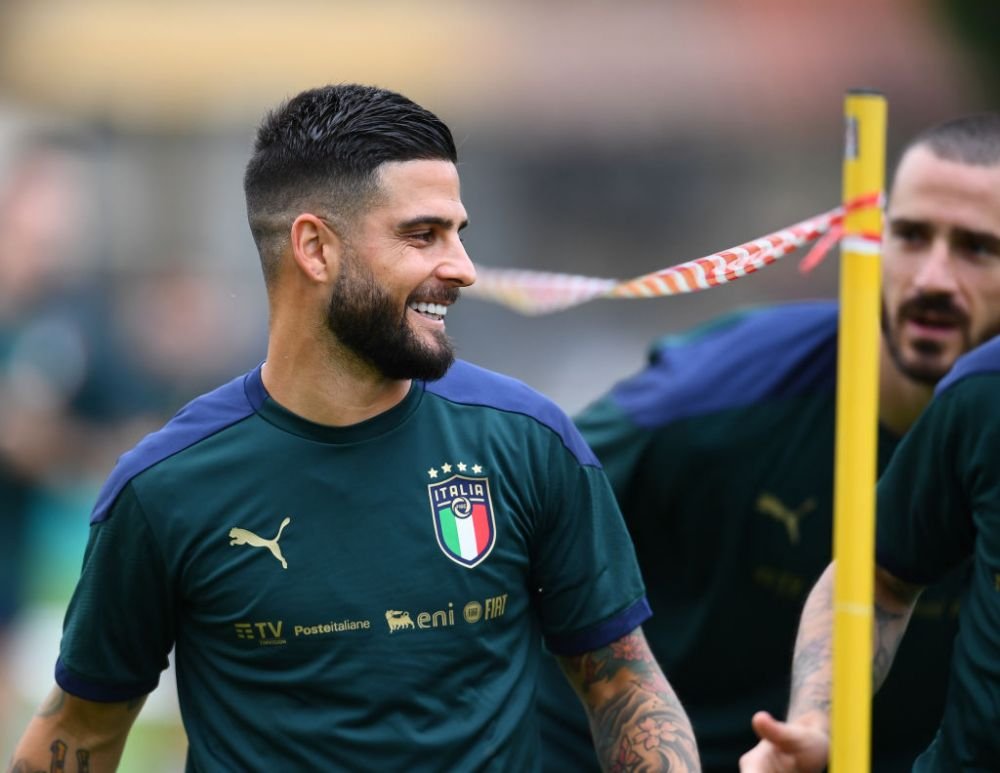 Clipul care face inconjurul lumii. Ce i-au facut colegii lui Insigne pentru a ajunge la inaltimea lui Donnarumma VIDEO _3