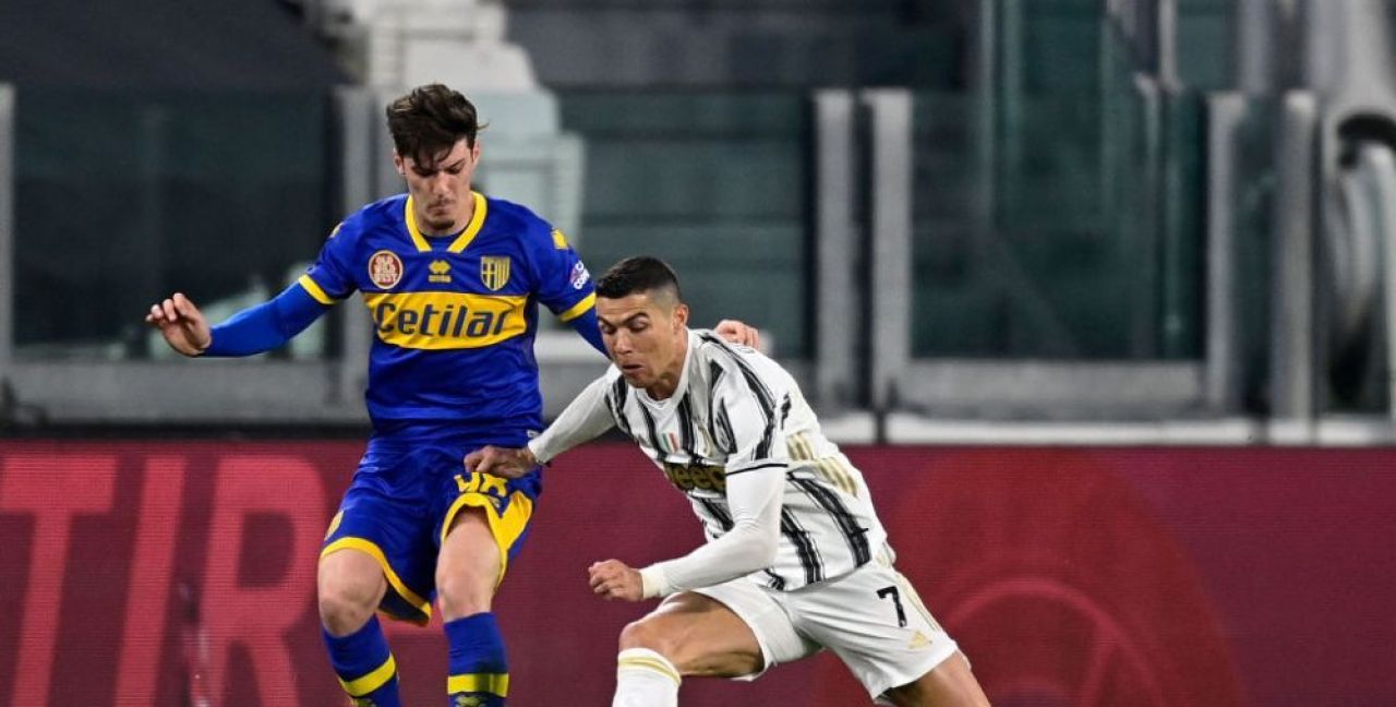 Dennis Man va avea concurenta! Parma i-a adus inlocuitor. Pustiul care va incerca sa-i fure locul romanului in primul