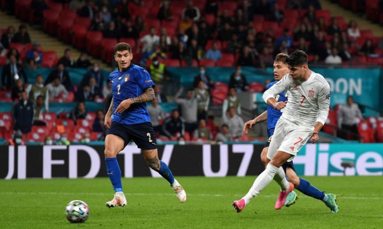 Que belleza! Italia, prima finalista de la Euro 2020 dupa ce s-a impus la loviturile de departajare! Morata, inger si demon pentru iberici pe Wembley! Aici ai ce s-a intamplat_7