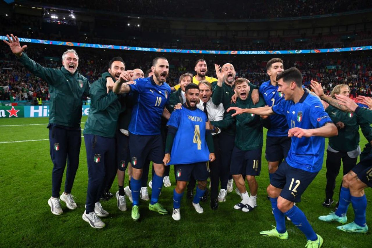Imagini fabuloase cu Spinazzola! Fundasul a urlat de fericire, dupa ce Italia s-a calificat in finala EURO 2020.