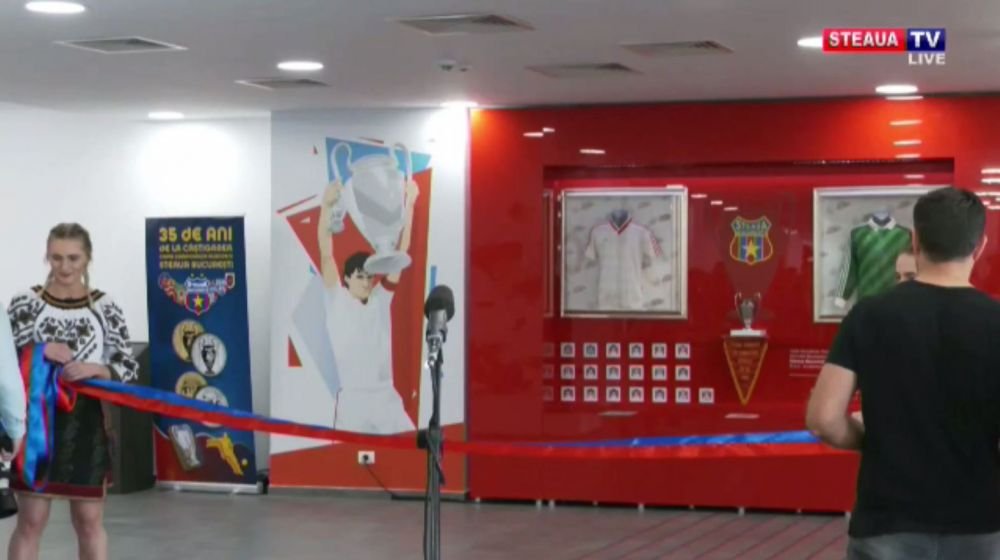Imagini spectaculoase din Ghencea! Fostele glorii ale Stelei, prezente la inaugurarea noului stadion + Scenografie superba realizata de fanii stelisti_5