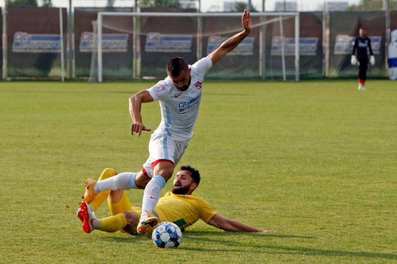 FCSB o bate si pe CS Mioveni si are un record perfect in amicale! Ondrasek, la debut! Cum s-a descurcat atacantul _2