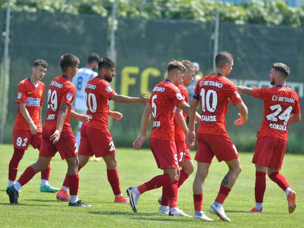 AS FC Buzau - FCSB, LIVE vineri, de la 19:30 pe PRO X | Echipa lui Todoran vrea inca o victorie inainte de startul campionatului _6