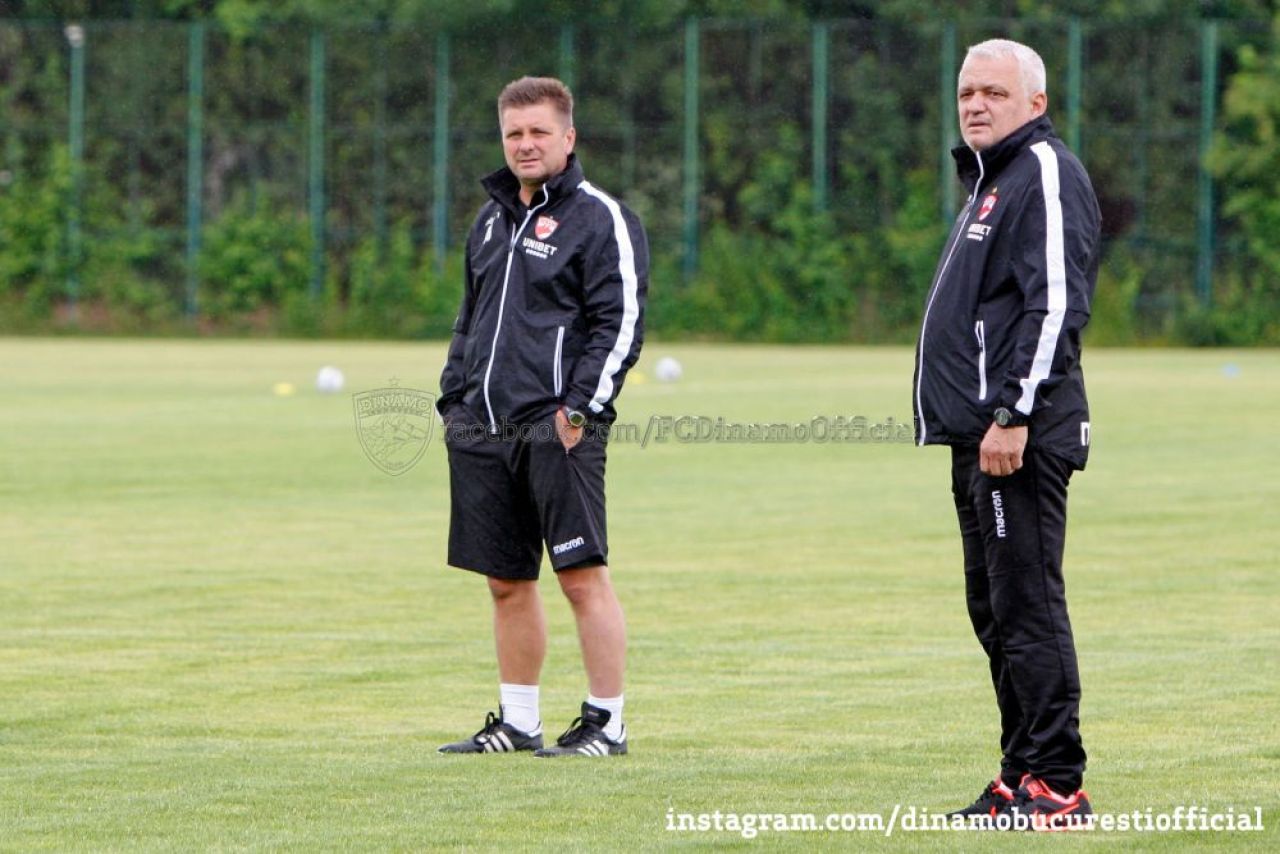 Dusan Uhrin s-a saturat! Antrenorul care a salvat-o pe Dinamo de la retrogradare sezonul trecut a plecat din