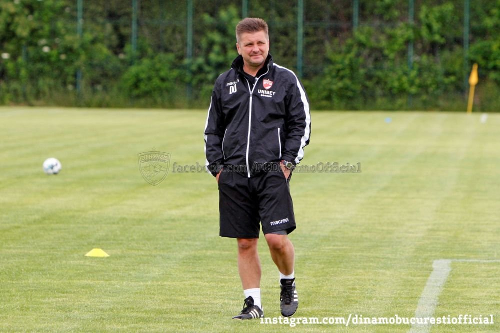 Dusan Uhrin s-a saturat! Antrenorul care a salvat-o pe Dinamo de la retrogradare sezonul trecut a plecat din 