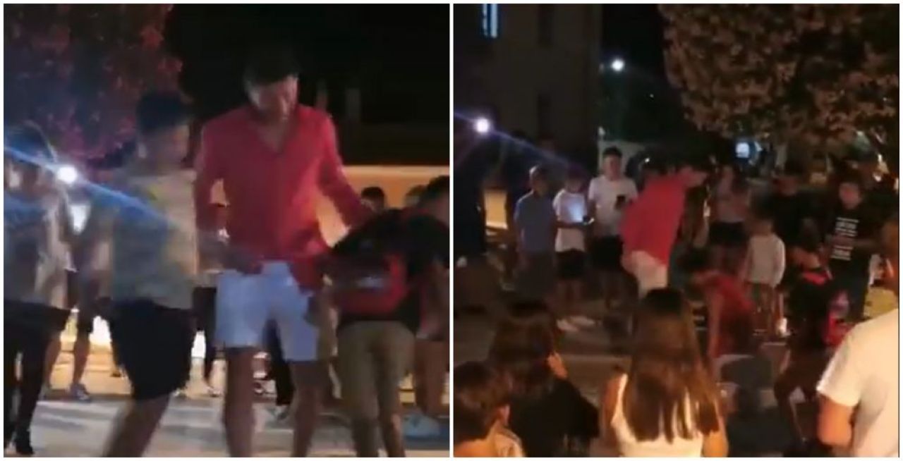 Nu poate sta departe de minge! :) Imagini geniale cu Lewandowski in vacanta! A iesit in strada sa se joace fotbal cu copiii _10